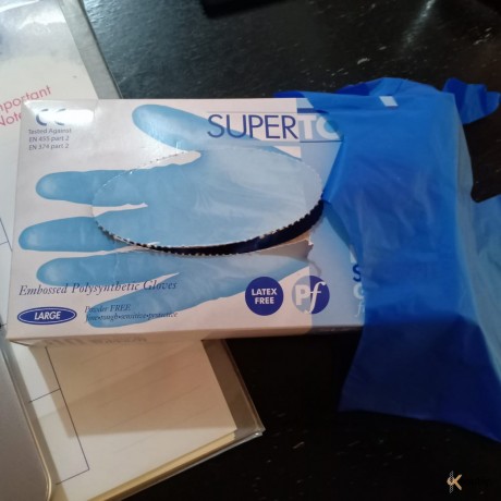 surgical-gloves-big-1
